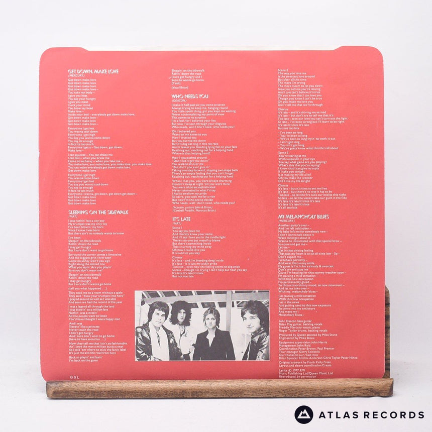 Queen - News Of The World - Gatefold LP Vinyl Record - VG+/EX