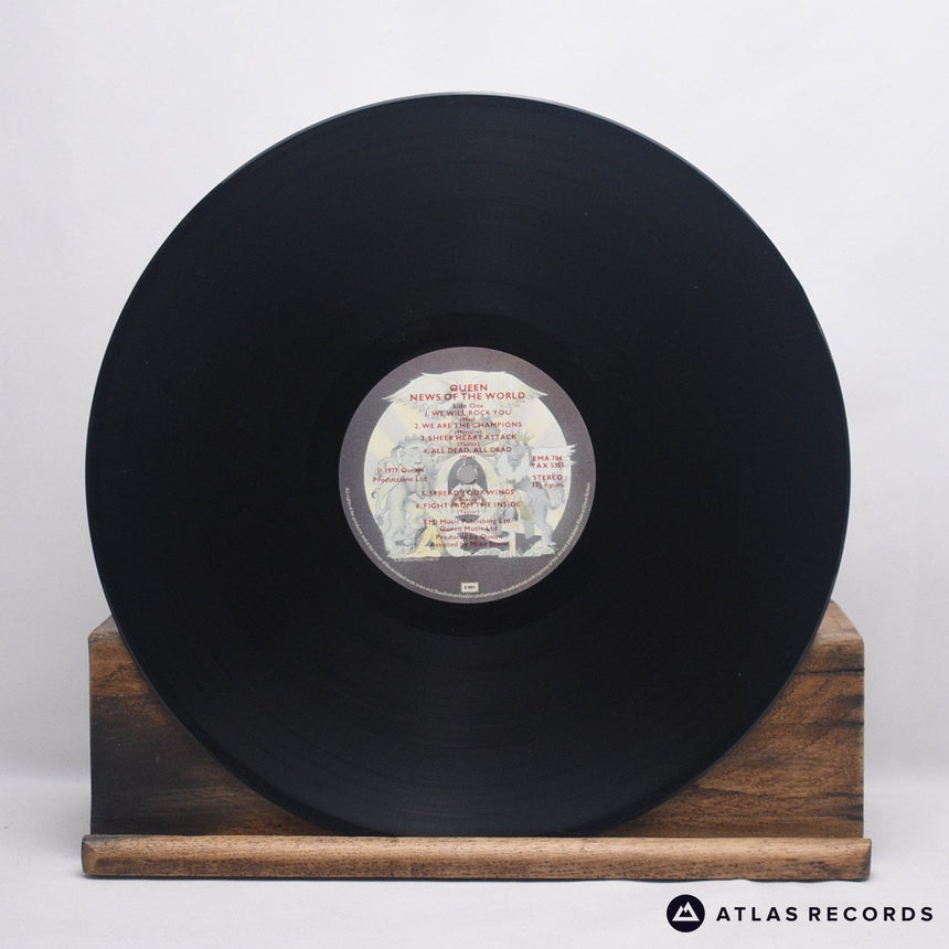 Queen - News Of The World - Gatefold 5-3 6-3 LP Vinyl Record - VG+/EX