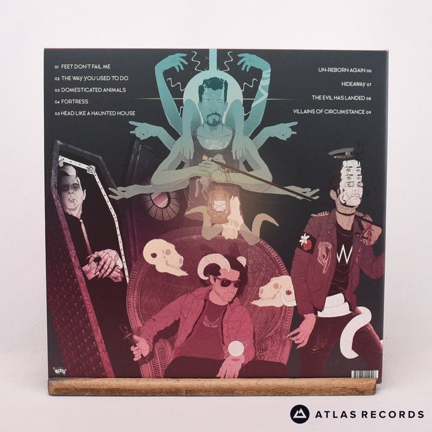 Queens Of The Stone Age - Villains - Etched 2 x LP Vinyl Record - NM/NM