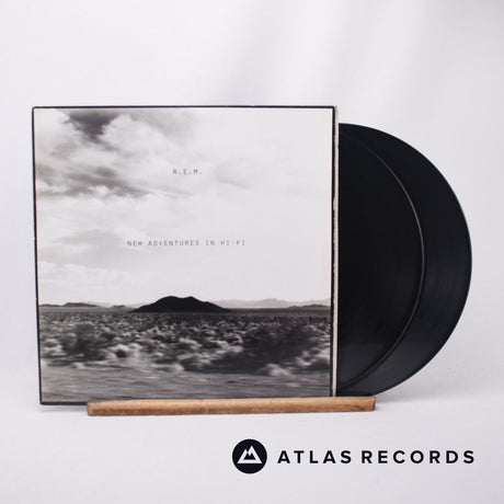 R.E.M. New Adventures In Hi-Fi 2 x LP Vinyl Record - Front Cover & Record