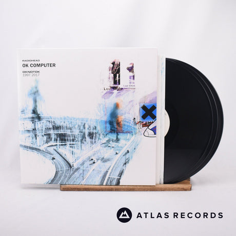 Radiohead OK Computer OKNOTOK 1997 2017 3 x LP Vinyl Record - Front Cover & Record