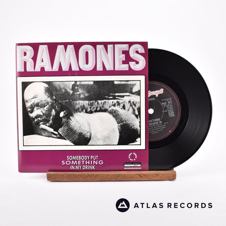 Ramones Something To Believe In 7" Vinyl Record - Front Cover & Record