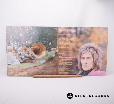 Rod Stewart - An Old Raincoat Won't Ever Let You Down - LP Vinyl Record - EX/VG