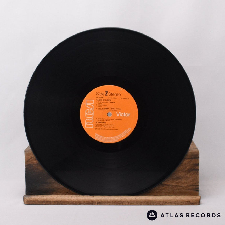 Scorpions - Taken By Force - Lyric Sheet A-1E B-1E LP Vinyl Record - VG+/EX