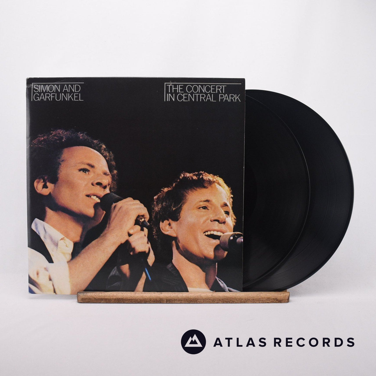 Simon & Garfunkel The Concert In Central Park 2 x LP Vinyl Record - Front Cover & Record