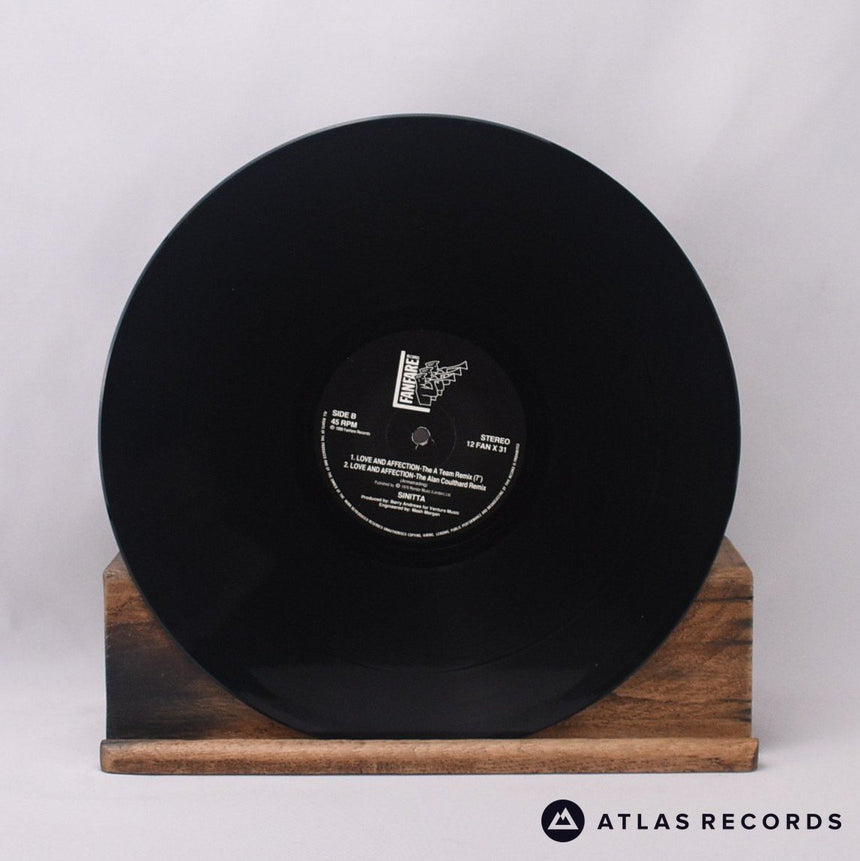 Sinitta - Love & Affection - 12" Vinyl Record - EX/EX