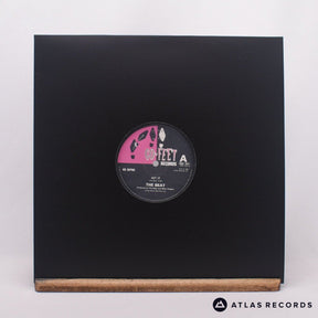 The Beat Hit It 12" Vinyl Record - In Sleeve