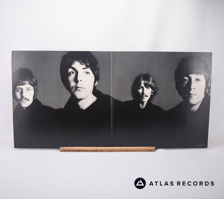 The Beatles - Love Songs - Gatefold 1-1 2-1 3-3 4-1 2 x LP Vinyl Record - VG+/EX