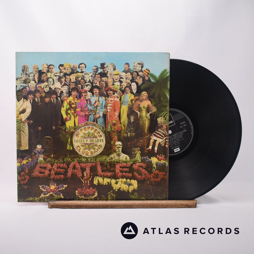 The Beatles Sgt Peppers Lonely Hearts Club Band LP Vinyl Record - Front Cover & Record