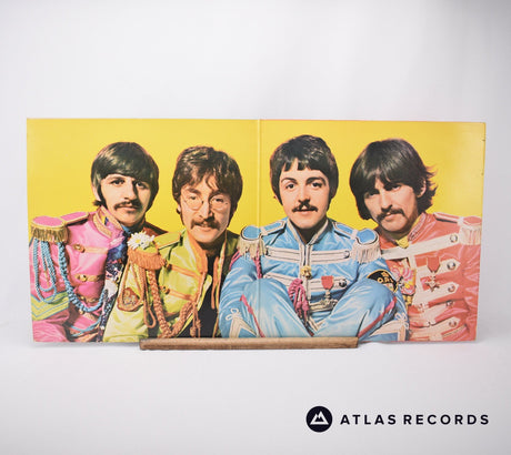 The Beatles - Sgt. Pepper's Lonely Hearts Club Band - LP Vinyl Record - VG+/VG+