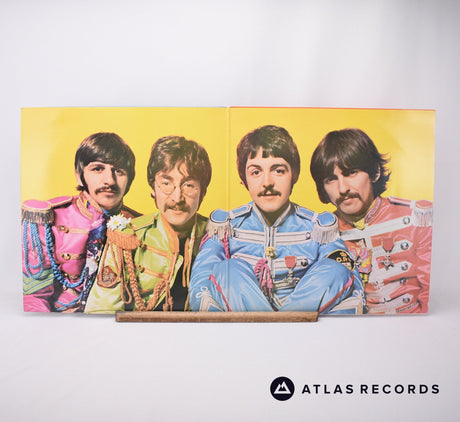 The Beatles - Sgt. Pepper's Lonely Hearts Club Band - LP Vinyl Record - EX/VG+