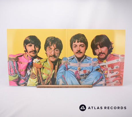 The Beatles - Sgt. Pepper's Lonely Hearts Club Band - 2 x LP Vinyl Record