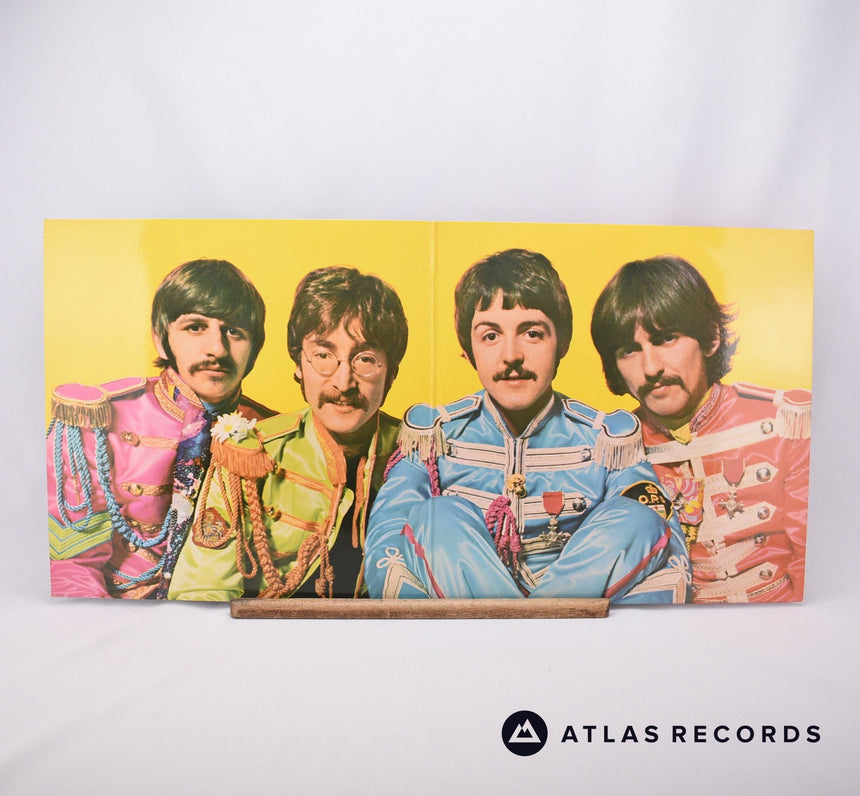 The Beatles - Sgt. Pepper's Lonely Hearts Club Band - Repress LP Vinyl Record