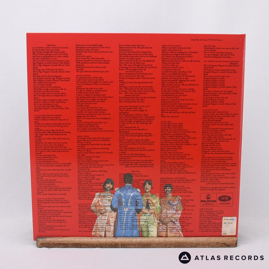 The Beatles - Sgt. Pepper's Lonely Hearts Club Band - LP Vinyl Record