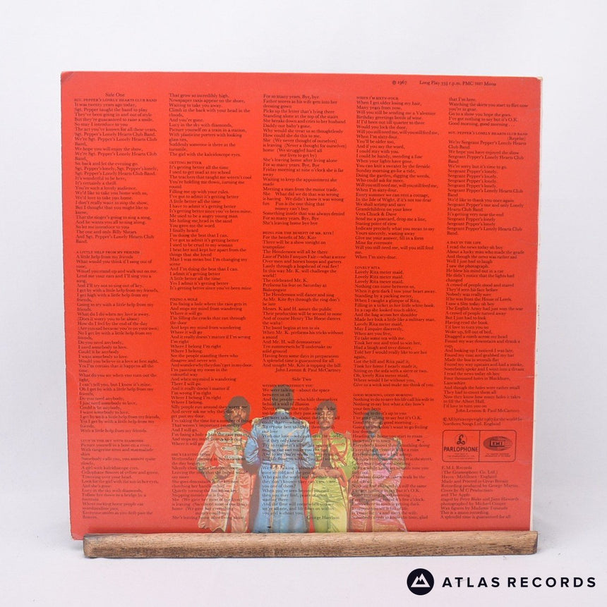 The Beatles - Sgt. Pepper's Lonely Hearts Club Band - LP Vinyl Record