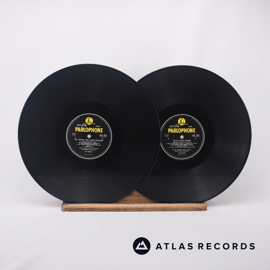 The Beatles - Sgt. Pepper's Lonely Hearts Club Band - 2 x LP Vinyl Record