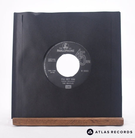 The Beatles - She Loves You - Reissue 7" Vinyl Record - VG
