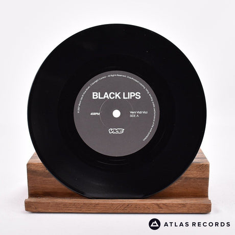The Black Lips - Veni Vidi Vici - Embossed Sleeve 7" Vinyl Record - NM/NM