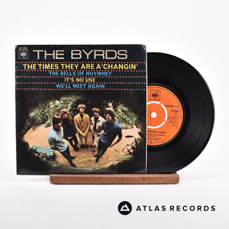 The Byrds The Times They Are A'Changin' 7" Vinyl Record - Front Cover & Record