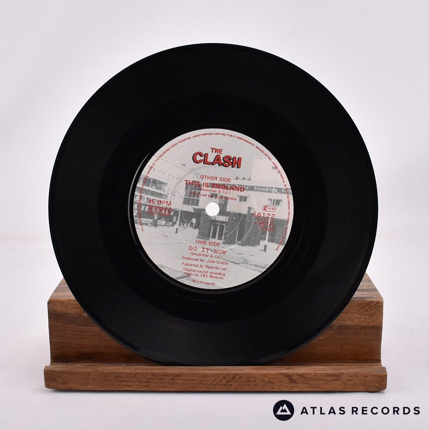 The Clash - This Is England - 7" Vinyl Record - VG+/EX