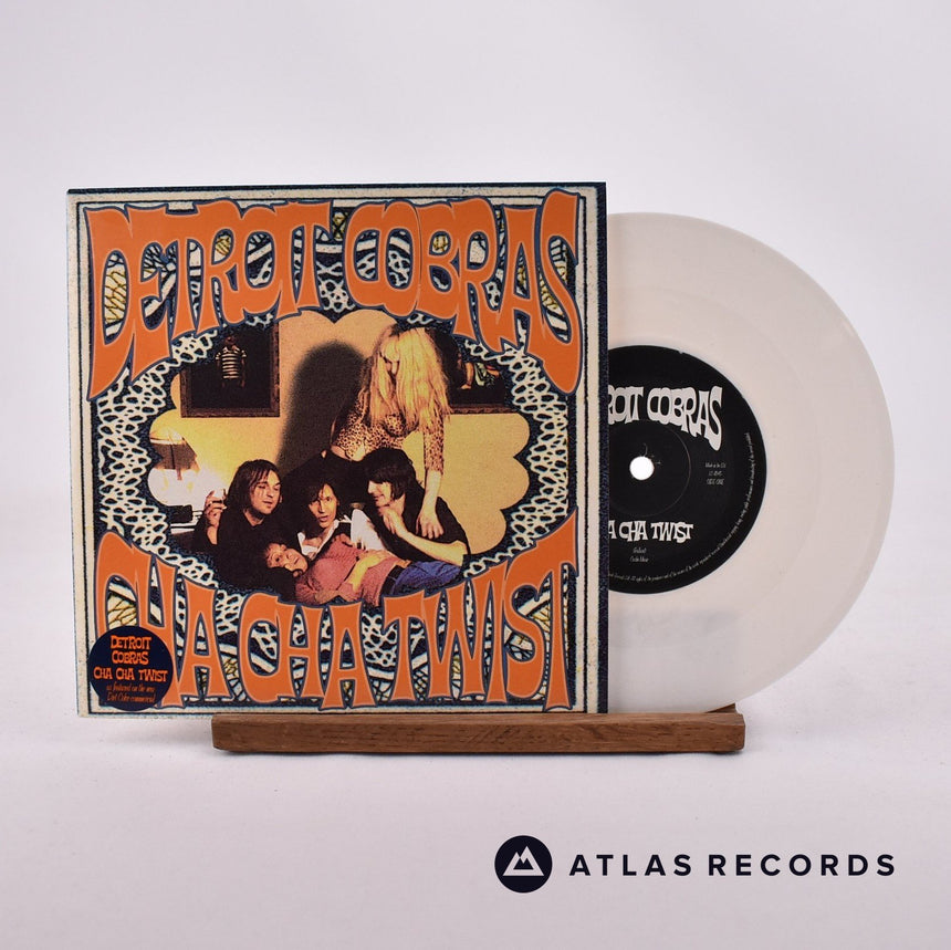 The Detroit Cobras Cha Cha Twist 7" Vinyl Record - Front Cover & Record