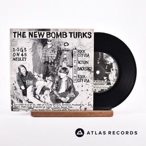 The Devil Dogs Tattooed Apathetic Boys 7" Vinyl Record - Front Cover & Record