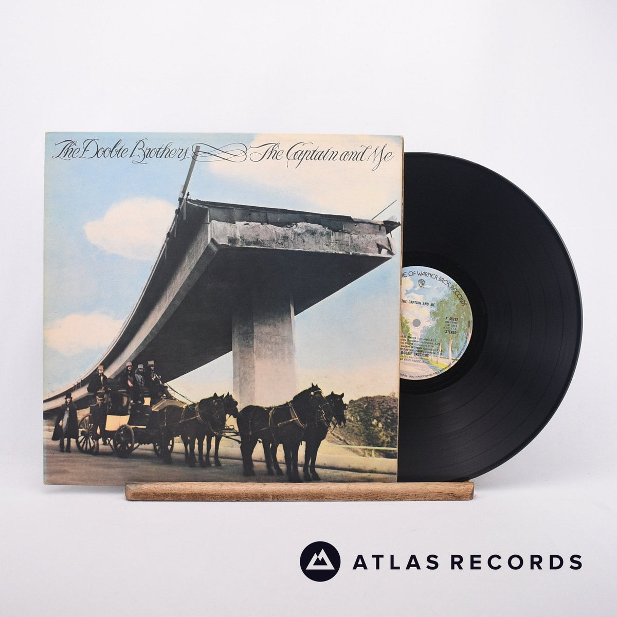 The Doobie Brothers The Captain And Me LP Vinyl Record - Front Cover & Record