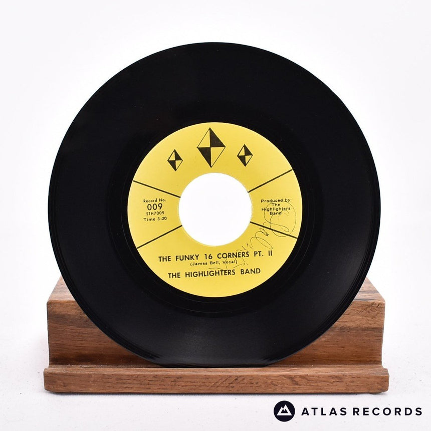 The Highlighters Band - Poppin' Pop Corn - 7" Vinyl Record - EX/EX