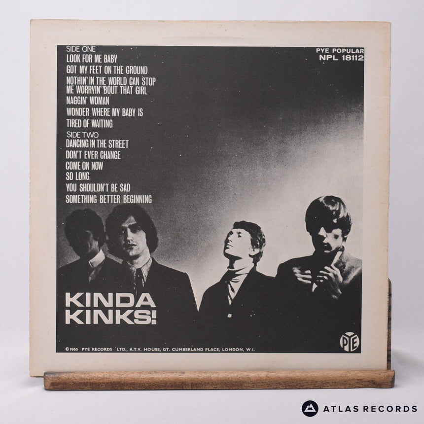 The Kinks - Kinda Kinks - Reissue LP Vinyl Record - VG+/VG+