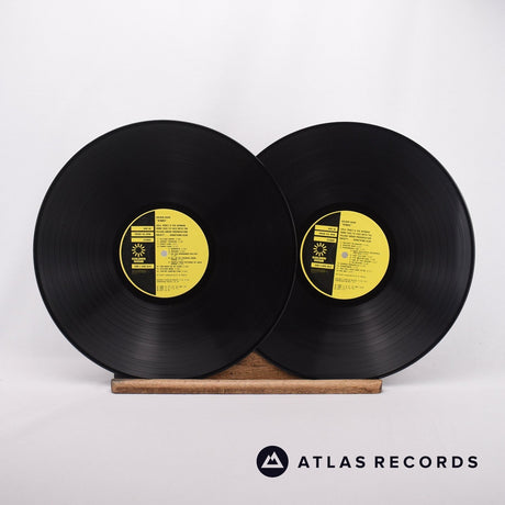 The Kinks - Lola, Percy & The Apeman Come Face To Face With The V - 2 x LP Vinyl