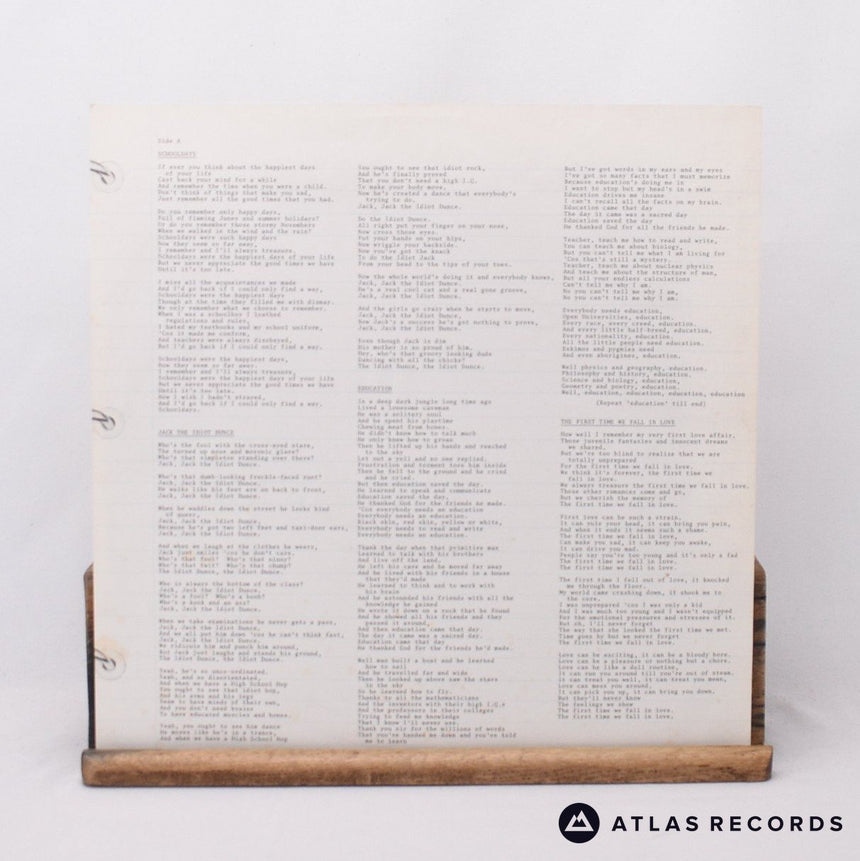 The Kinks - The Kinks Present Schoolboys In Disgrace - LP Vinyl Record - VG+/EX