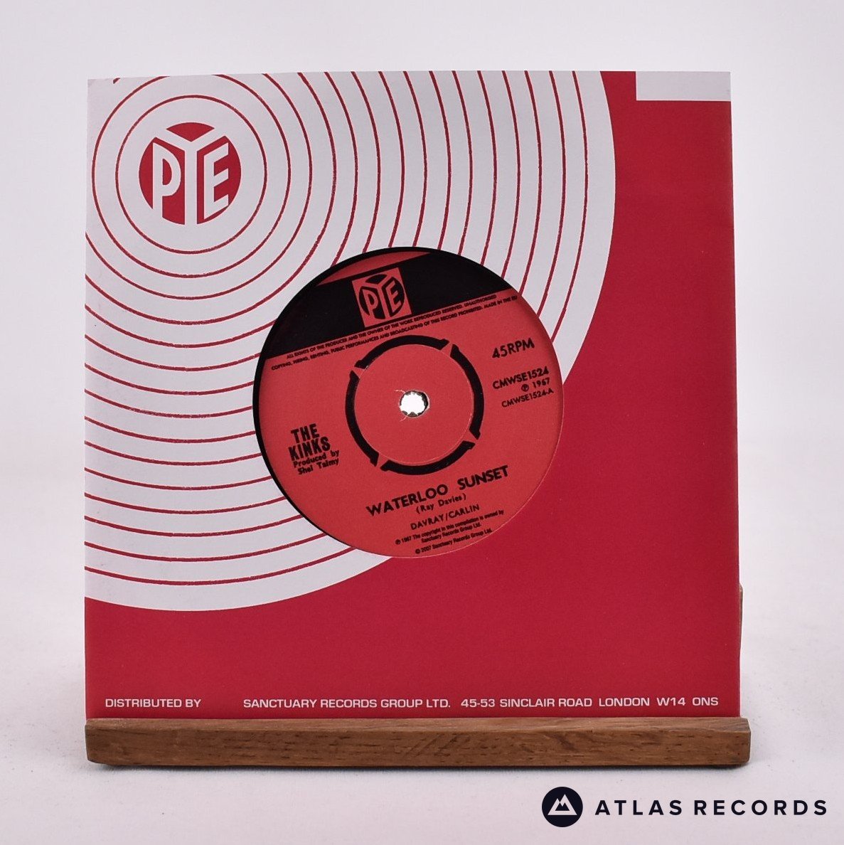 The Kinks Waterloo Sunset 7" Vinyl Record - Front Cover & Record