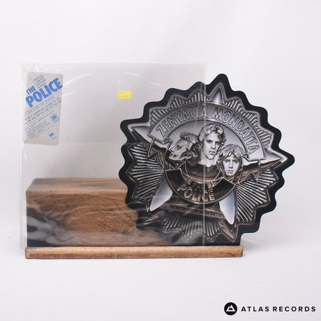 The Police Don't Stand So Close To Me 7" Vinyl Record - Front Cover & Record