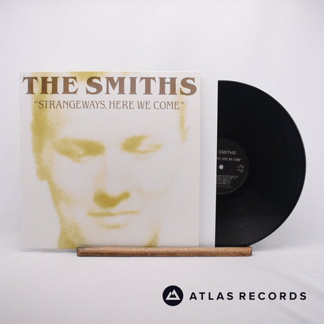 The Smiths Strangeways, Here We Come LP Vinyl Record - Front Cover & Record