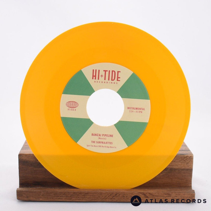 The Surfrajettes - Hale’iwa Hustle - 7" Vinyl Record - NM/NM