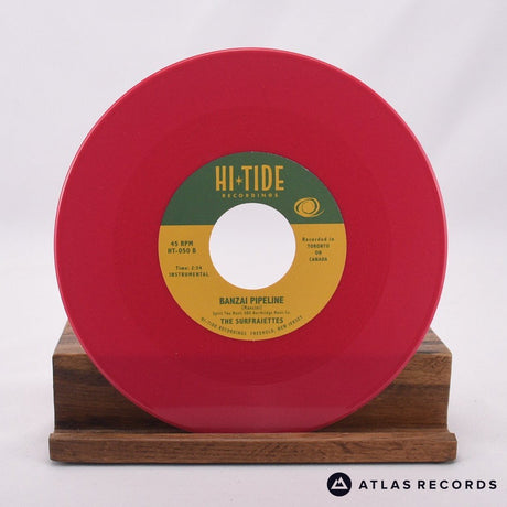 The Surfrajettes - Hale’iwa Hustle - 7" Vinyl Record - NM/EX