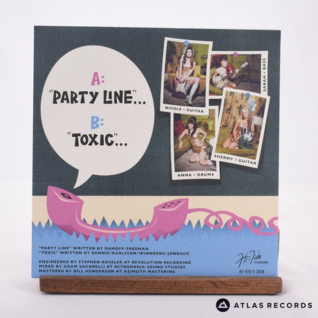 The Surfrajettes - Party Line - 7" Vinyl Record - NM/NM