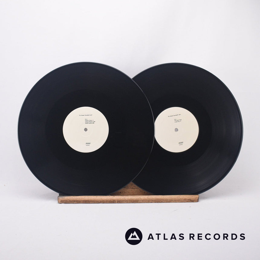 Tim Hecker - Ravedeath, 1972 - Gatefold Us A B C D 2 x LP Vinyl Record - EX/EX