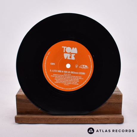 Tom Vek - C-C (You Set The Fire In Me) - Gatefold 7" Vinyl Record - NM/EX
