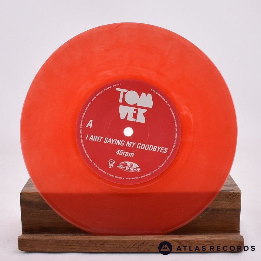 Tom Vek - I Aint Saying My Goodbyes - Red 7" Vinyl Record - NM/NM