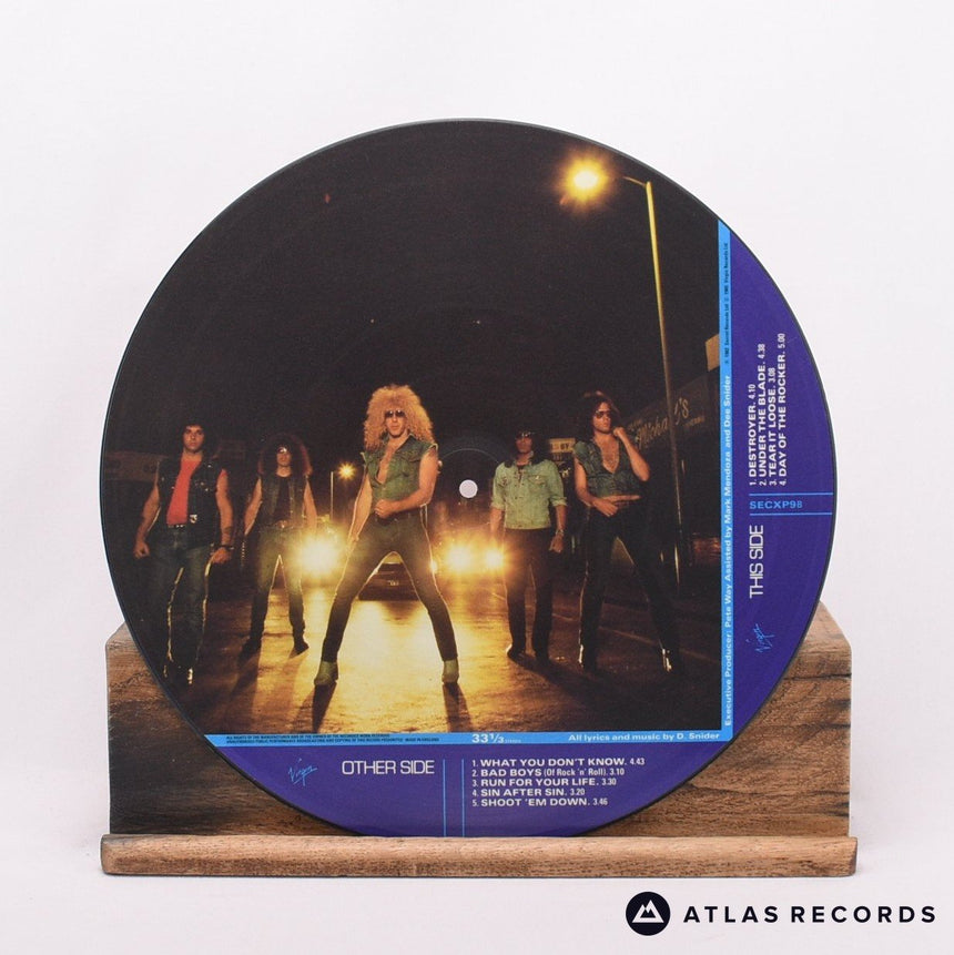 Twisted Sister - Under The Blade - Limited Edition LP Vinyl Record - VG+