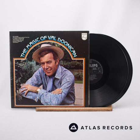 Val Doonican The Magic Of Val Doonican 2 x LP Vinyl Record - Front Cover & Record