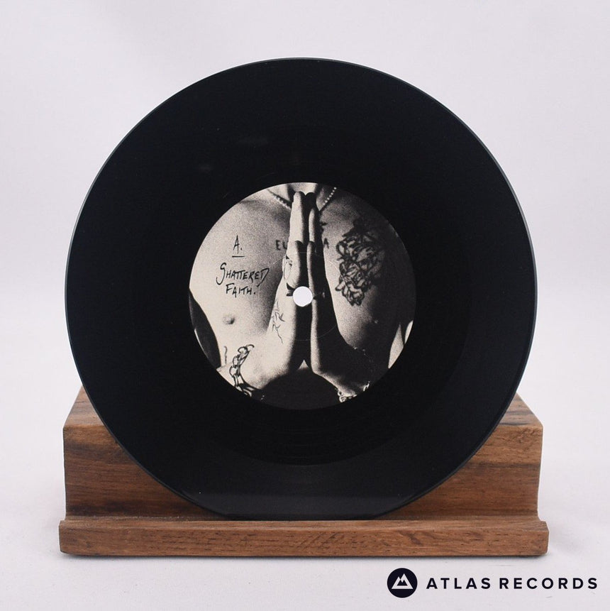 Vlure - Shattered Faith - 7" Vinyl Record - NM/NM