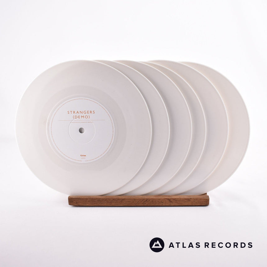 White Lies - Ritual - White Insert 6 x 7" + CD Box Set - VG+/NM