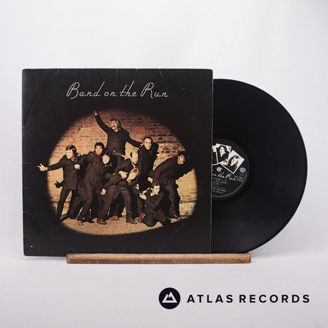 Wings Band On The Run LP Vinyl Record - Front Cover & Record