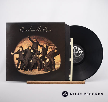 Wings Band On The Run LP Vinyl Record - Front Cover & Record