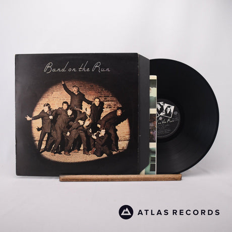 Wings Band On The Run LP Vinyl Record - Front Cover & Record