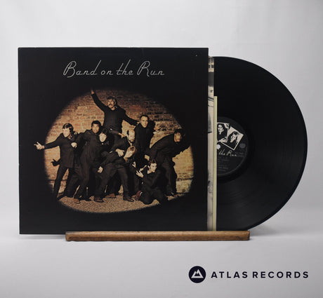 Wings Band On The Run LP Vinyl Record - Front Cover & Record