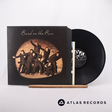 Wings Band On The Run LP Vinyl Record - Front Cover & Record