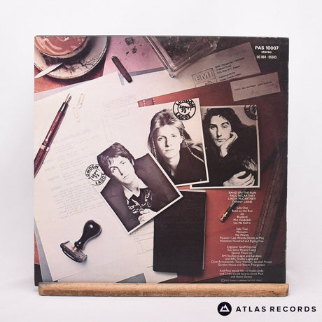 Wings - Band On The Run - First Uk Press Poster -2 -2 LP Vinyl Record - VG+/EX